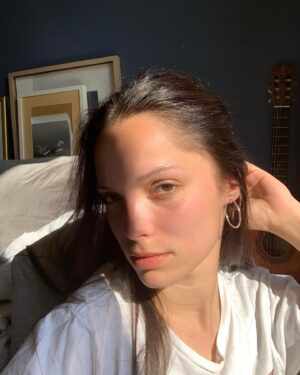 Lola Le Lann Instagram - 🌞