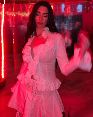 Lola Rodríguez Instagram - 🦋 la premiere de @vestidasdeazulserie