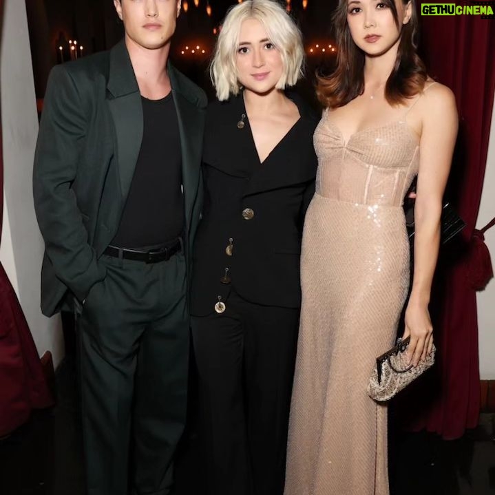 London Thor - 42.2K Likes - Thank you SAG awards for letting us crash your party