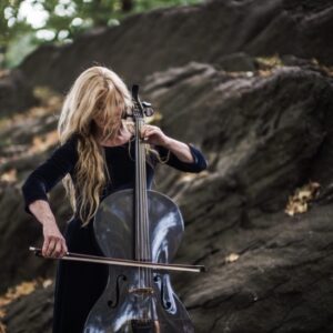 Loreena McKennitt Instagram - Band member Caroline Lavelle finds a lifeline in Patreon. Link to the full story from our bio page. @carolinelavelle @patreon By: Diane Sewell