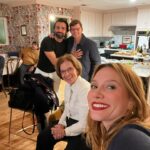 Lorena Comparato Instagram - @biancacomparato em @greysabc ✨🍾🤍 não é um luxo Brasellll?! 🇧🇷🚑🎥 Ter uma atriz Brasileira numa série americana de tanto sucesso com escritor e produtor Brasileiro !!! Arrasaram @bskubs and thanks @thekileydonovan for hosting ♥️🫶🏽