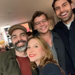 Lorena Comparato Instagram - @biancacomparato em @greysabc ✨🍾🤍 não é um luxo Brasellll?! 🇧🇷🚑🎥 Ter uma atriz Brasileira numa série americana de tanto sucesso com escritor e produtor Brasileiro !!! Arrasaram @bskubs and thanks @thekileydonovan for hosting ♥️🫶🏽