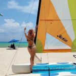 Lorena Herrera Instagram – Desde la playa más linda!! Cuando vengas a Playa del Carmen Debes venir a #Playacar que es el fraccionamiento más exclusivo y seguro dónde encontrarás resorts lindísimos cómo @thereefresorts y aquí está la mejor playa de toda ésta zona!! Sigue mis historias para que lo conozcas seguro te encantará! 
#felizmartes #beach #travel #vacations