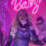 Lorena Herrera Instagram – Agradecida siempre por el cariño que me regalan al salir a cantar mis canciones!! Anoche el público en @babyclubmexico estuvo bellísimo 💝🙏💝 Gracias @luisrivaspor llevarme a celebrar estos 7 años , qué sigan muchos más!!👏
 Amé ver a mi Bichita hermosa,Mi cara de gatito y mi Israel hermoso 🙏 Gracias por su amor Siempre 💝💝💝 #felizdomingo #show #aniversario #Singer #