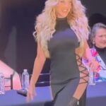 Lorena Herrera Instagram – Ayer en la rueda de prensa de la obra @hijasdesumadreobra organizada por la gran @vickylopeztv 
Estrena  próximo 18 enero en #monterrey  Interpreto a #Sofia personaje qué estaremos alternando funciones @aylinmujic @anetteoficial y Yo .
Yo estreno a partir del:
20 de febrero #SanLuisPotosi
 21 #Guadalajara 
 22 #León
27 #Chihuahua 
28 #CdJuarez 
7 marzo #Toluca 😀 
Una obra con un elenco irrepetible @patriciareyesspindola @larox07 @lourdes.munguia @laurafloresmx @arianepellicer @gina.varela @velazquez2668
 En la cual morirás de risa!! @varelateatro Gracias a mi amado @artemiosanchezr #felizsabado #estreno #teatro #obra #actriz #gira