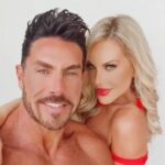 Lorena Herrera Instagram – Para mí el secreto para una buena relación de pareja es Aceptarse tal cual somos ,sin querer cambiar al otro cómo uno quiere que sea, Libertad basada en Respeto, ponerte en los zapatos del otro, que haya una gran amistad y complicidad ,qué te encante , saber que cada uno tiene su vida propia pero compartimos una vida en común, apoyarnos mutuamente en las buenas y en las malas, arreglar los conflictos rápido.
Y para ti, cuáles son?
Yo y My love @assadroberto te mandamos nuestro amor 💕💜💞 #felizmiercoles #howdeepisyourlove