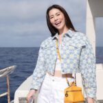 Lorene Ren Instagram - 海上曬太陽的女子☀️ (圖4是不是少了一個傑克😆) @longchamp #longchamp