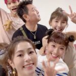 Lorene Ren Instagram – 與大小熊孩子們一起度過的快樂暑假
讓容容姐姐開心又崩潰的各種瞬間
明天要播出囉🥳
敬請鎖定
山裡來了熊孩子🐻

台視每週六晚間8點
東森每週日晚間8點
中華電信MOD、MyVideo、LINE TV
每週日晚間10點

一起歡樂一夏☀️

@ebc.naughtykids 
@Kenzo @tun_grp 
@lesnereidesparis