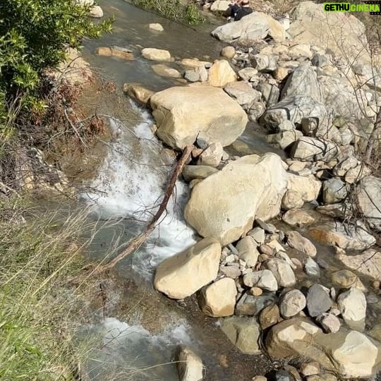 Lorenza Izzo Instagram - A nature repose 🌲 🌊 🏔️