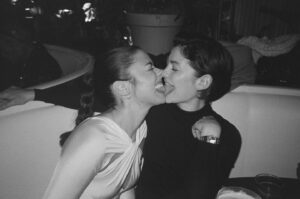 Lorenza Izzo Instagram - Best ear game on the block beibi
