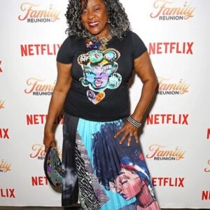 Loretta Devine Instagram - feeling cute, might delete later ✌🏿