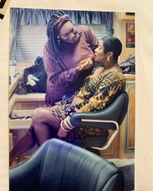 Loretta Devine Instagram - Becoming Gloria 💛 #tbt #waitingtoexhale #gloriamatthews
