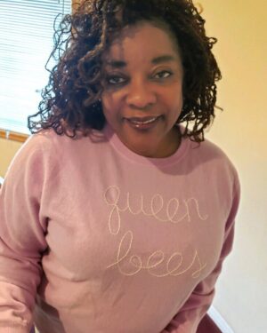 Loretta Devine Instagram - Have y’all seen @queenbeesmovie yet??
