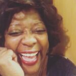 Loretta Devine Instagram - Up too late 🤪 waiting for #familyreunion to come on @netflix 🎵I want you to meet my family 🎵 cc: @themegadiva @tiamowry @anthonyalabiofficial @taliajacksonofficial @isaiahrussellbailey @thecameronjwright @jordyn.r.james 🙏🏿✨✌🏿✨