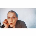 Lori Petty Instagram - - alone in the house, auditioning on that #iphone…quilt over the #lg flatscreen 😂 looks like #hollywood to me 😎😆🎉 #swipe #loveyall❤️