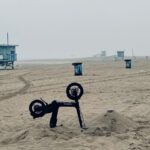 Lori Petty Instagram - Early morning #Venice. It was drizzling so I ran outside 🤩🥳‼️They're showing off the Venice Hoopties today, too. Have a sweet, safe weekend. #iloveyousomuch 😘😘😘 #swipe