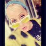 Lori Petty Instagram – – shooting @cameo for y’all in the rain…book away‼️🤩‼️