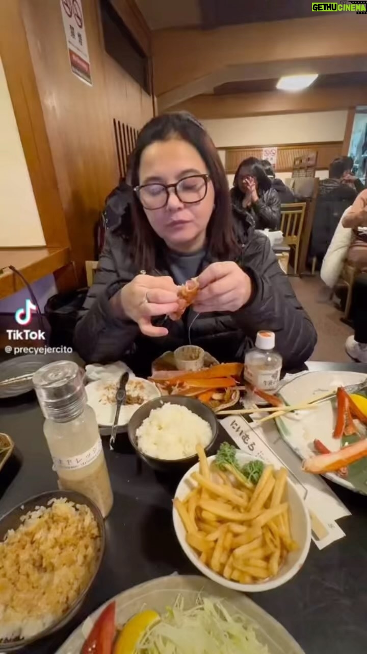Lorna Tolentino - 2.6K Likes - Crab… butog… ubot… takaw!
Thank you @precyejercitov