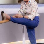 Lorraine Kelly Instagram – Who knew we were all so flexible!?🦵😂 #Lorraine #ThisMorning
