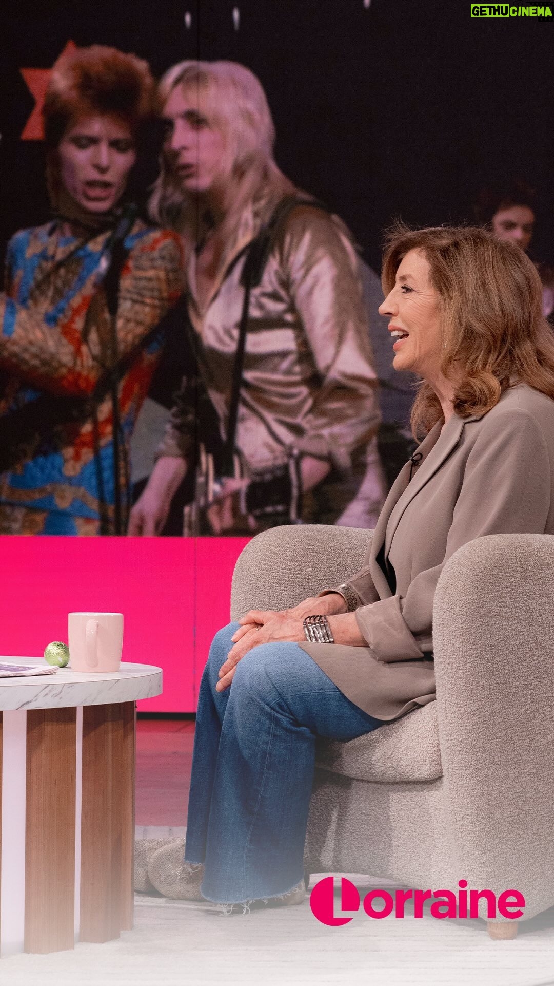 Lorraine Kelly Instagram - Find out the surprising way Suzi Ronson was able to create David Bowie’s Ziggy Stardust look 😍 #lorraine