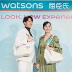 Louisa Mak Instagram - 咦我同Jay傾緊啲咩呢？ 就係傾緊 @hkwatsons 恩平道旗艦店內嘅互動智能科技，同個人化嘅O O零售新體驗😍 恩平道旗艦店逾8,000 呎，提供由內到外的健康美容服務，糅合美容彩妝、個人護理、保健養生，應有盡有！ @jayfungmusic #給你幸福所以幸福