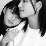 Louise Wong Instagram – Happy Mother’s Day!🌻🤍
祝天下母親每天都幸福快樂～ 

#ToryBurchHK
#ToryBurchSS24
#TMonogram

Photos @oliviatsanghk 
Makeup @pinkyku 
Hair @kolen128