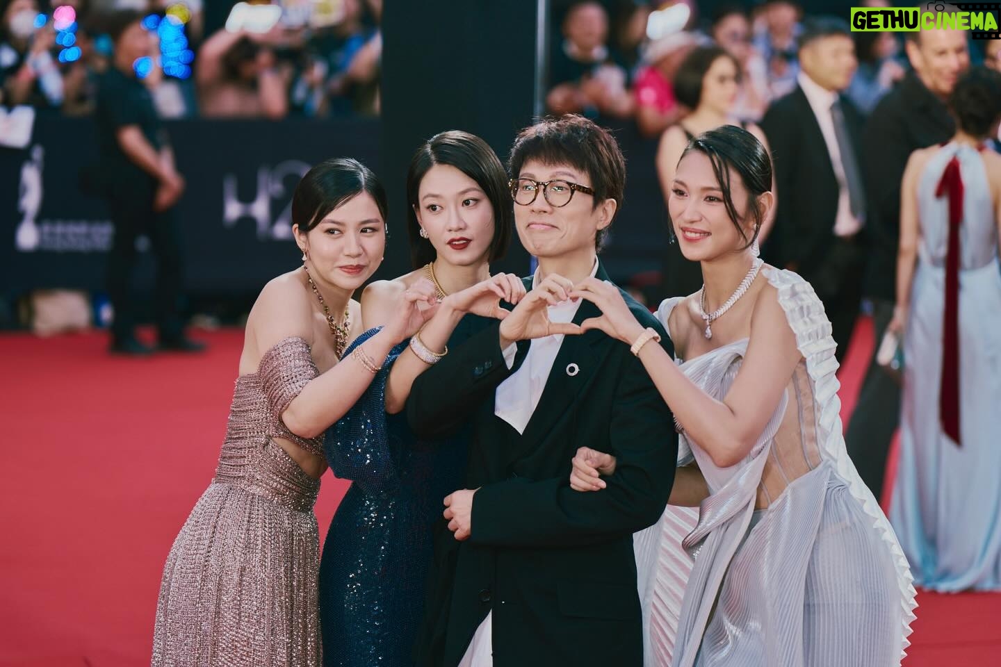 Louise Wong Instagram - 一個有笑有淚,令人情緒起伏不定像坐過山車一樣的晚上🎢記憶仍然猶新。 近距離聽了很多台上獲獎的得獎感言,看着每一位所付出的努力、堅持和耐性終於獲得回報和肯定,看着有這一群熱血追夢的人在為香港電影努力,真的很感動🥹我第一年參與的回憶也全都湧現心頭。 希望我可以繼續留在這個夢工場,繼續努力讓大家看見我的進步,並成為一個值得支持的好演員吧💪🏼 當頒發全晚最後一個獎項 -最佳電影時,聽到是枝裕和導演口中說出” A Guilty….” 我真的已經緊張得血壓極速飆升📈omggg! (從來自己的提名都沒有感覺這麼緊張🙈) 然後在台上聽到子華神的speech 真的說到我們的心裏去,眼淚差點沒忍住🥺 真的太好了! 一個屬於毒舌大狀幕前幕後所有團隊的獎項🏆能夠和這麼優秀的團隊一起合作真的感到很幸運幸福🌟 Congratulations for the Best Film Award!! 再次恭喜 @aguiltyconscience_movie ❤️ 還有各位得獎者🥳👏🏻🎉 @hongkongfilmawards #第42屆香港電影金像獎 @aguiltyconscience_movie #毒舌大狀 Photos @klckin Makeup @pinkyku Hair @kolen128 Stylist @ansonlaucf1107 Stylist assistant @chiakincy Assistant @chungxd 黑白相攝影大師 @tsekwanhoho Dress @maisonmet (Red Carpet) @theclique.hk @givenchy (Ceremony) Watches @omega Jewellery @boucheron Cosmetics @guerlain Special thanks @autumnliu0 @ivy.ho.75641 @iowntheelephants @tsuivenus @stedel34 @missnanaliu @ggtsoi