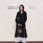 Louise Wong Instagram – Taking a stroll into the Art of Living. 🤍🌿

#LVSavoirRever
#LVHongKong
@louisvuitton