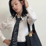 Louise Wong Instagram - Sm;le 🖤🪄 @louisvuitton #lvlowkeyhobo