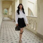Louise Wong Instagram – Nice to meet you Dior Jolie 🖤

@Dior #DiorSS24