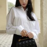 Louise Wong Instagram – Nice to meet you Dior Jolie 🖤

@Dior #DiorSS24