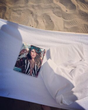 LuLu Lambros Instagram - Oh hey