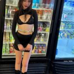LuLu Lambros Instagram - Bev?