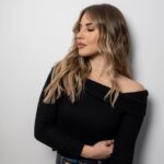 Lucía Gil Instagram – El mes pasado estuve visitando a @soniacases_hairstylist y a todo su equipo para cuidar mi pelo 🤍 Gracias a @hairdreams_esp , por hacer que me sienta tan cómoda y por transformar mi melena de una manera tan natural 💕