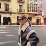 Lucía Gil Instagram - Maldita furgoneta 🚐 A -1 gradito. Por lo menos