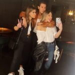 Lucía Gil Instagram - M⭐️DRID• Noche de música y buena gente 🤍