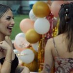 Lucía Gil Instagram - Hoy se estrena el capítulo de #LasInvisibles en el que tuve el honor de participar 💘 ¿Cómo acabará la fiesta? 😂 @skyshowtimees #skyshowtime