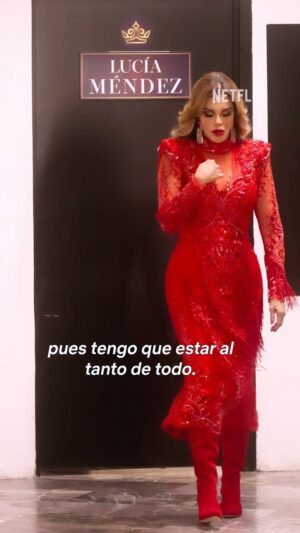 Lucía Méndez Instagram - ¿Están listos para estar en el top 🔝🔝🔝? #siemprereinas temporada 2 ya disponible por @netflixlat #netflix