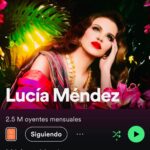 Lucía Méndez Instagram - Estoy muy contenta y agradecida por su carińo y apoyo siempre. ♥️♥️♥️ #spotifive 🖐️