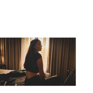 Lúcia Moniz Instagram - #momphotographingdaughter 

••

…So proud of what you are …

#czarlisbonhotel #becausetheymakemefeellikehome