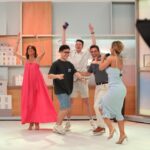 Luciana Abreu Instagram - SIC muito obrigada por estares presente em todos os meus momentos especiais, ao longo destas bodas de prata profissionais. São 25 anos a partilhar , a abraçar projetos em conjunto e mesmo quando são pessoais, seguimos de mãos dadas. Obrigada @jacinto_viana , @sicinternacional.oficial pelo carinho e visibilidade para os meus novos projetos. Obrigada a todos os que têm depositado confiança em mim: @famemagazineusa @vivianeusa_ @carioca_mag @premios_embaixadores @ricky_terezi @padarias.requinte @adelaidecunhaaa @lvamproductions @marchademarvila @marchaspopulares2024 @josefigueirasoficial @anamarquesoficial @sicoficial @micaela__medeiros @prouve_official @nunoffoliveira @mmarisacarvalhos @bypersona.pl @katarzyna_trawinska @municipioalcobaca @micaela__medeiros @sao_miguel @thyagomandu.beauty @newidentity.pt @me_mirian @ruanpaiva17 @thantayloral @pimentaeron @donald_belfo_milne @bernardo.liborio @leco_music @kiko_tavar3s_ @eduardopamorim @giorodriguesatelier @revistanovagente @paulojesuslisboa ♥️