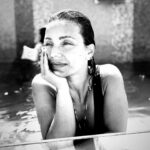Luciana Abreu Instagram - Mais importante do que nos mantermos vivos, é mantermo-nos humanos. Aos olhos dos meus tesouros, não falta abundância em amor. “Eu nunca perco. Ou ganho ou aprendo.” Nelson Mandela
