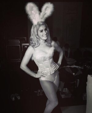 Lucie Jones Instagram - Happy World Theatre Day ⭐️ have fun and play!