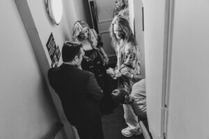 Lucie Jones Instagram - My lovely friend @jasonmanford who saved the day by doing a whole stand up show whilst we figured out how to proceed with a major tech accident…. Then sang like a dream. I will never be able to thank you enough you mega legend. ⭐️♥️
📸 @danny_with_a_camera