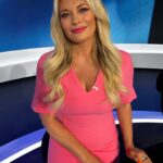 Lucie Borhyová Instagram - Dnes po delší době Televizní noviny s mojí milou @evaceralova.muah🌹💖 Děkuji… #photo #best #muah #my #work #studio #tv #news #televizninoviny #tvnova