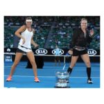 Lucie Šafářová Instagram - 👑 11 společných WTA titulů z toho 5 na grandslamech. 👀 Připomeňte si největší úspěchy @lucie.safarova s @matteksands. 🎾👇 🏆 Australian Open 2015 🏆 Roland Garros 2015 🏆 US Open 2016 🥈 Finále turnaje mistryň 2016 🏆 Australian Open 2017 🏆 Roland Garros 2017 Které vítězství #TeamBucie vám utkvělo v paměti nejvíc? 💌 #livesportpragueopen #wta #prague #tennis