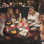Lucie Šafářová Instagram - Přátelství je nejkrásnější květina v zahradě života. #citát Friendship is the most beautiful flower in the garden of life. #quote #friends #fun #girlsnight