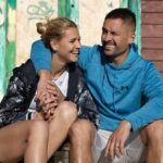 Lucie Šafářová Instagram - Další rok plný zážitků, smíchu, radosti, cestování, ale i smutku a slz. Bylo tam vše. Vzpomínáme na ty, co už tu nejsou a radujeme se z růstu a pokroků těch našich zlobidel. 🙏🏻 Děkuji za vše, za svou úžasnou rodinu, přátele a těším se, co přinese 2024! @tomasplekanec tak jakou dáme výzvu na ten 2024? 😁 Ať je ten váš plný radosti a lásky! 🤗 Ať žijeme v míru a je nám všem dobře! 🙏🏻🙏🏻 #silvestr #novyrok #díky Bye 2023 it was a year full of joy, happiness but also tears and sadness. We are thinking of the ones who left us and enjoying the growth of our little ones. Its life. Thank you for my amazing family and friends! Looking forward to 2024! I wish you all a very happy new year full of happiness and love! I hope we will live in peace and love sp we all can enjoy and be happy! 🙏🏻🥳🥳