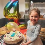 Lucie Šafářová Instagram - Všechno nejlepší lásko naše! #4 🥳🤩❤️ Letos to slavíme na 🎿⛷️☃️! Happy birthday Lea! #4 🥳🤩❤️ #birthdaygirl #leontynka