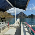 Lucie Rhéaume Instagram - Carousel représentant parfaitement une journée typique ici aux Philippines: (1-2. Photos au fameux Secret Lagoon de El Nido.) 3. Prendre le tricycle pour se rendre au mini port local.🛺 4. Sauter sur le bateau pour l’expédition de la journée (soit du « island hopping » ou de la plongée sous-marine).🤿 5. Apprécier la beauté époustouflante des lieux.🦋 6. Déguster un festin typiquement philippino digne de rois.🍽️ 7. Tomber en amour un peu plus avec l’endroit à chaque coucher de soleil.🌅 8. Dress up pour mes dates night quotidiennes avec l’amoureux.💌 9. Regarder (et parfois prendre au part) aux parties de basket (aka le sport le plus populaire du coin!)🏀 10. Apprécier l’énergie ennivrante du nightlife de El Nido.🍻g